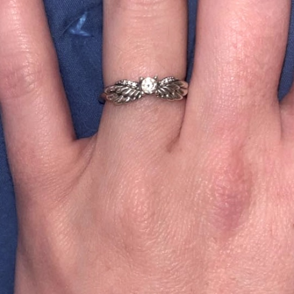 Pandor Silver wing Ring size 4